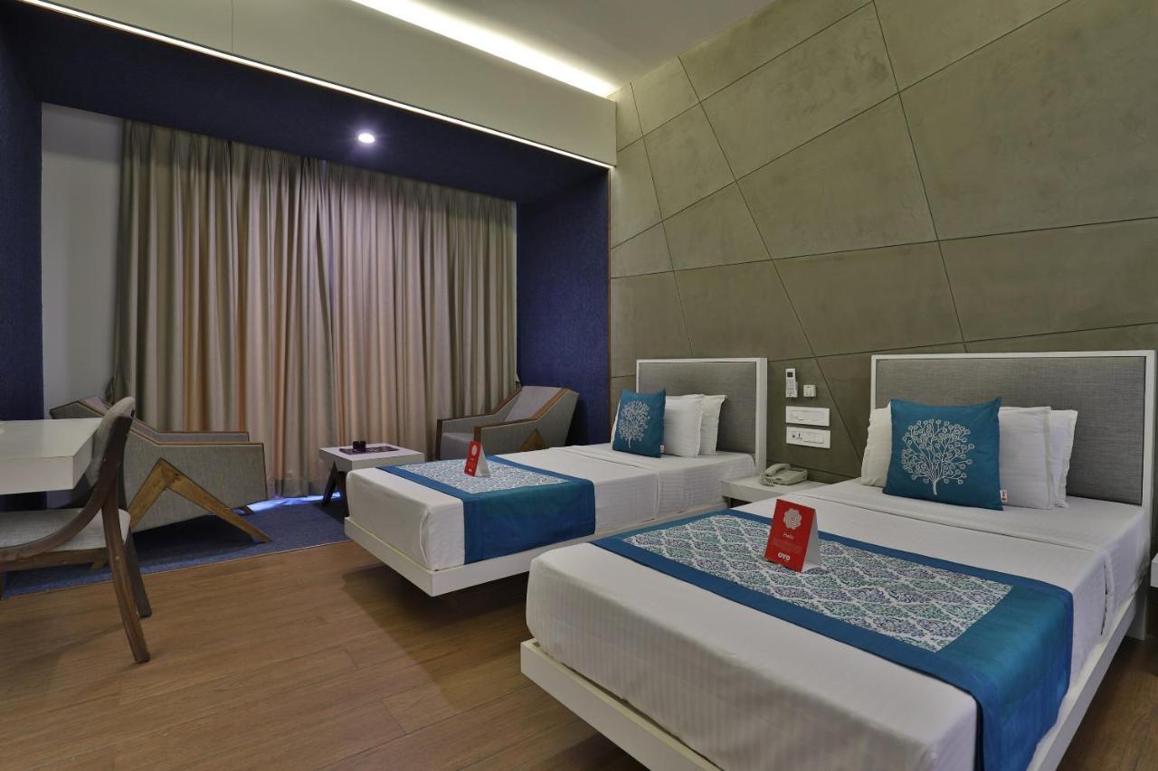 Capital O 1338 Hotel Harmony Rajkot Exterior foto