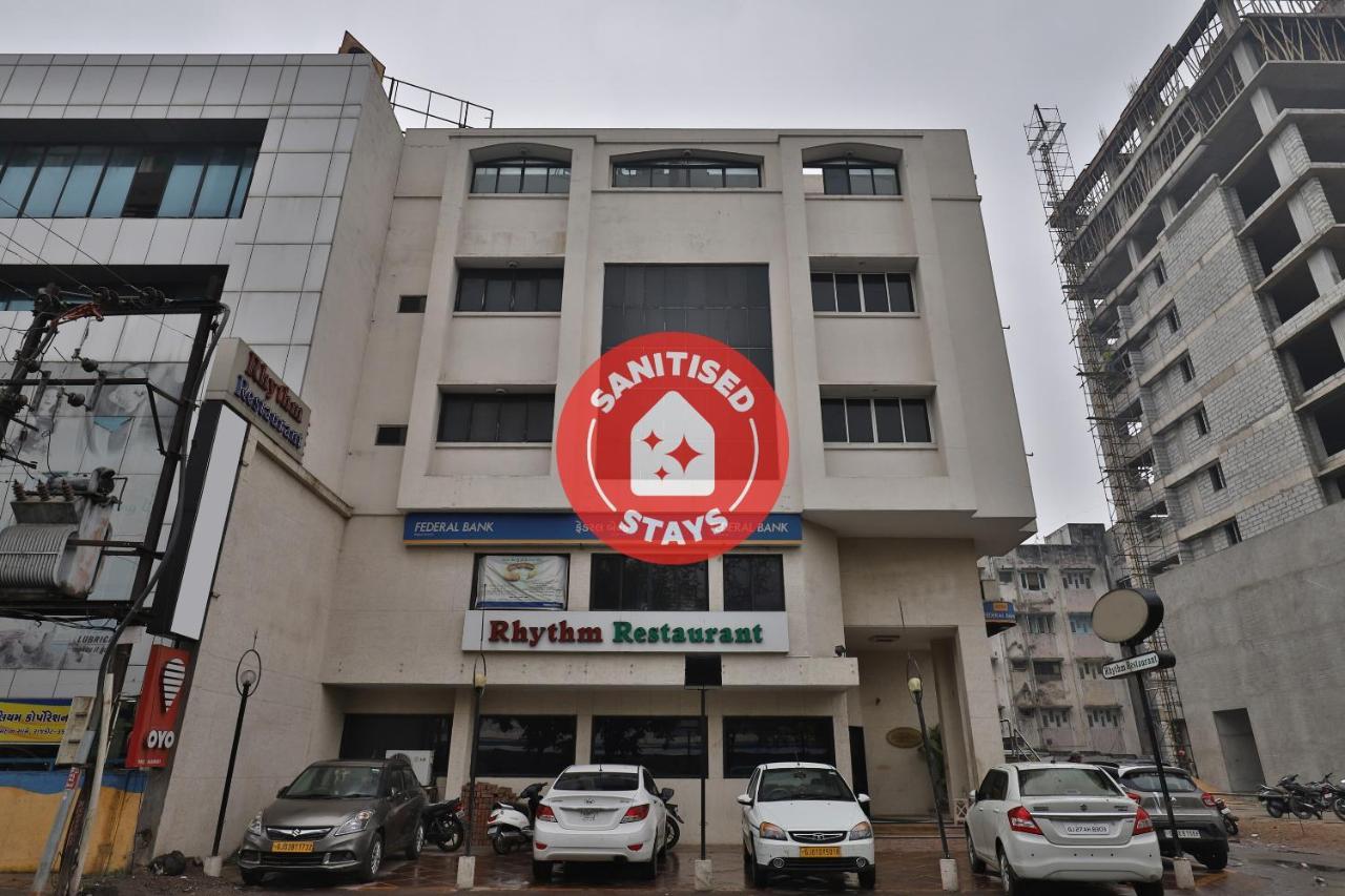 Capital O 1338 Hotel Harmony Rajkot Exterior foto